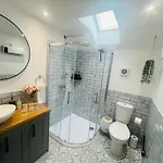 Couples Retreat Cosy Modern ,near Carlisle, The Borders And The Pennines , Near Village Pub & In Peaceful Village Location Lägenhet Castle Carrock