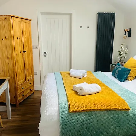 Appartement 200 Yr Old Barn Conversion ,near Carlisle, The Borders And The North Pennines In Peaceful Village Location *