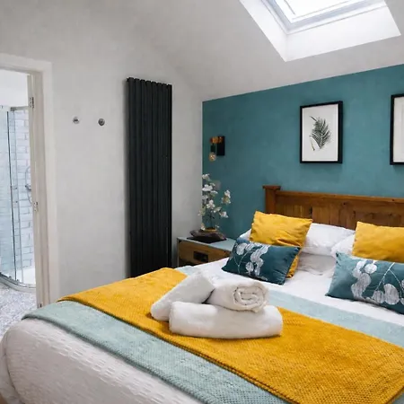 Couples Retreat - Cosy Modern ,near Carlisle, The Borders And The Nrth Pennines , Near Village Pub & In Peaceful Village Location Apartment Castle Carrock