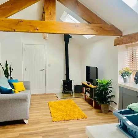 Апартаменты 200 Yr Old Barn Conversion ,near Carlisle, The Borders And The North Pennines In Peaceful Village Location Castle Carrock